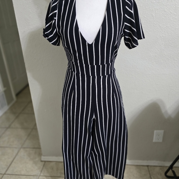 Womens Romper Size 3 - Picture 1 of 4